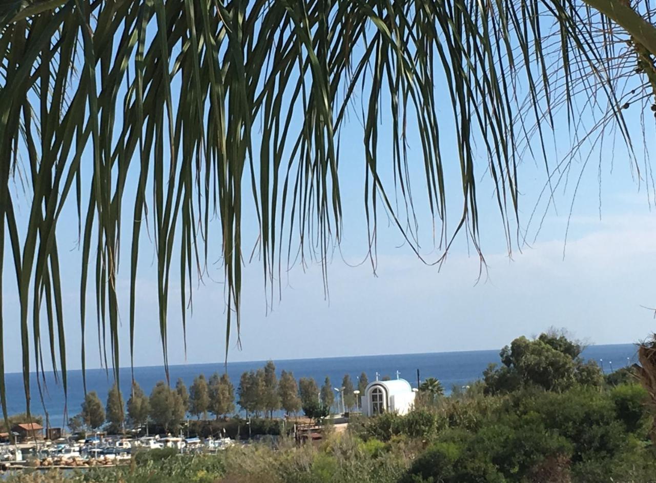 Villa Emiliana パラリムニ エクステリア 写真